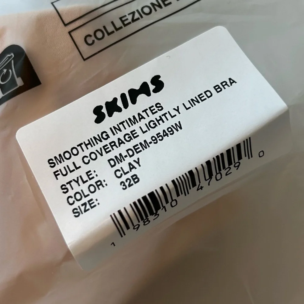 SKIMS Smoothing Intimates Full Coverage Bra 32B - Picture 5 of 7
